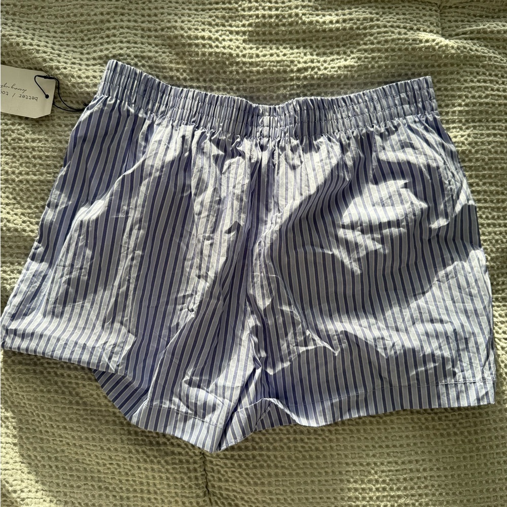 ✨5 for $25✨ Striped Boxer Shorts - Picture 3 of 3